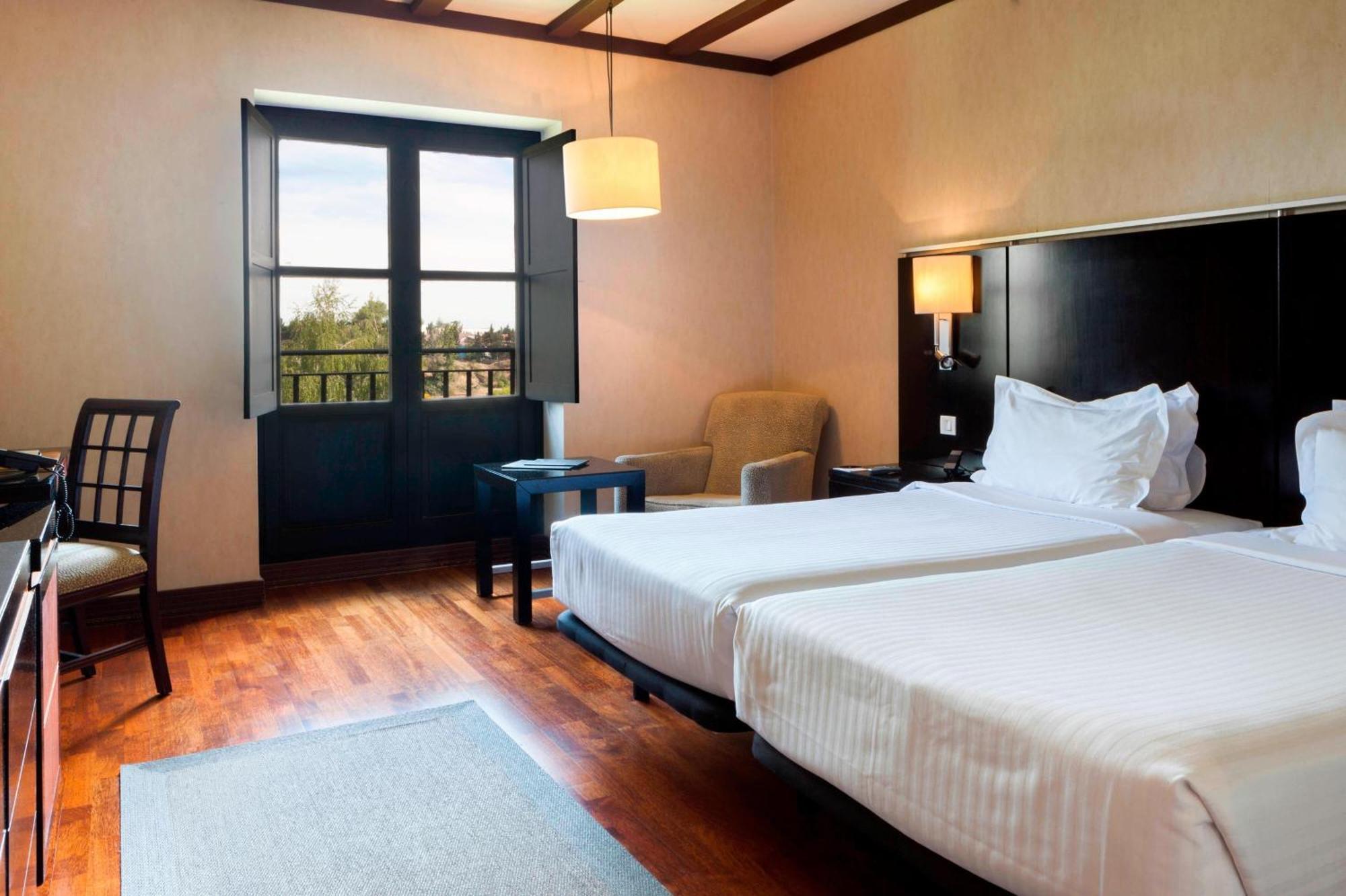 Ac Hotel Palacio De Santa Ana By Marriott Valladolid Eksteriør billede Deluxe Room