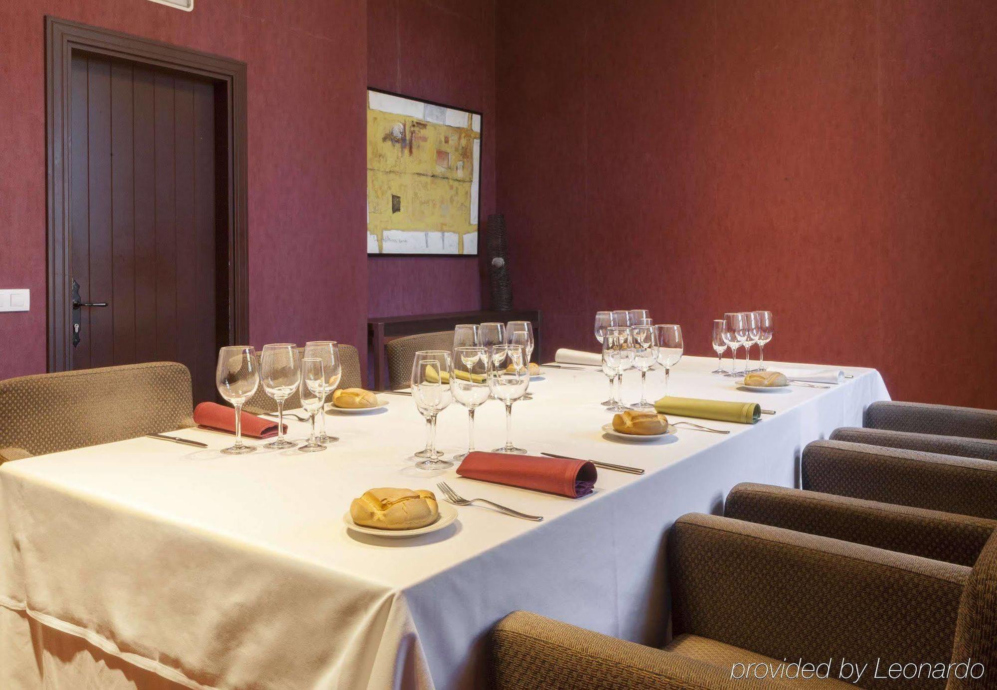 Ac Hotel Palacio De Santa Ana By Marriott Valladolid Eksteriør billede Tasting room